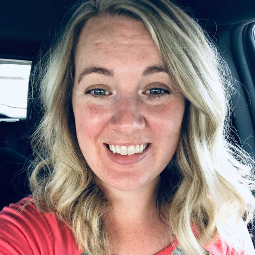 Meet your Posher, Whitney